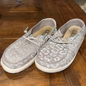 Hey Dude Girls' Wendy Cat Eye Stretch Slip-On Shoes - Youth size 2